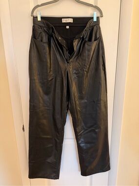 Abercrombie & Fitch Black Faux Leather Women’s